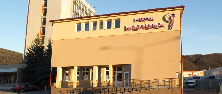 Hotel Madona